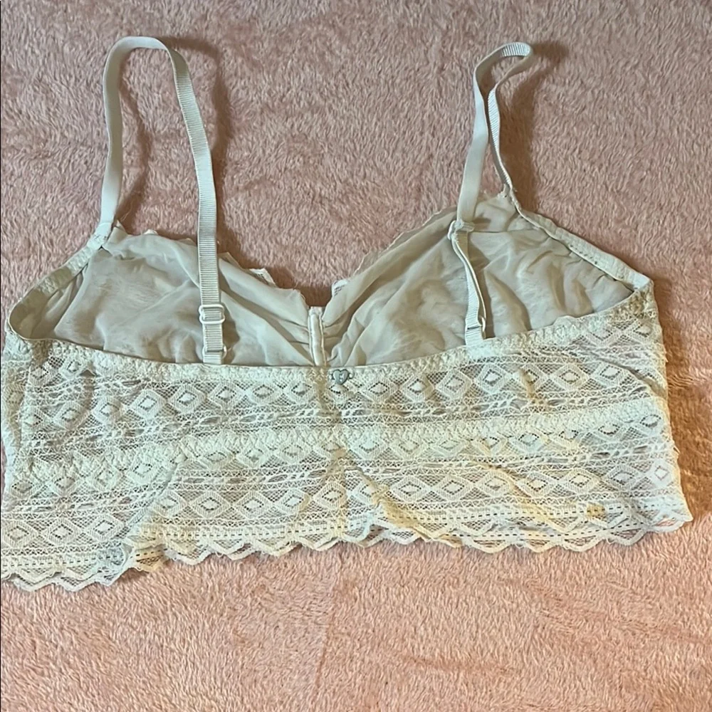 PINK Victoria's Secret Cream Lace Bra Intimates